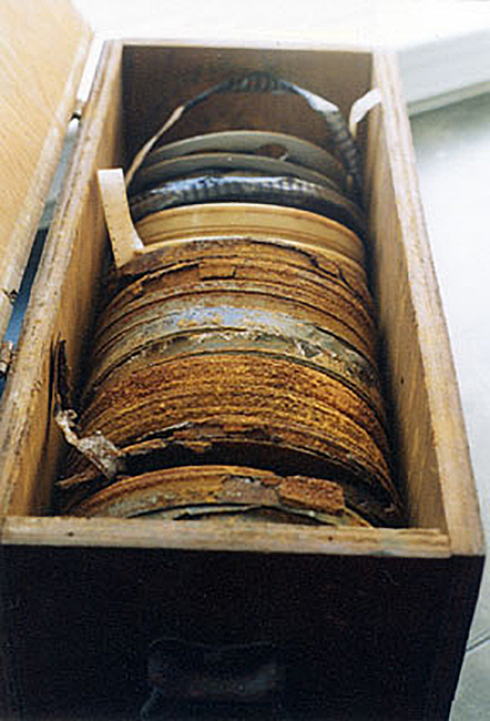 Decomposing Reels